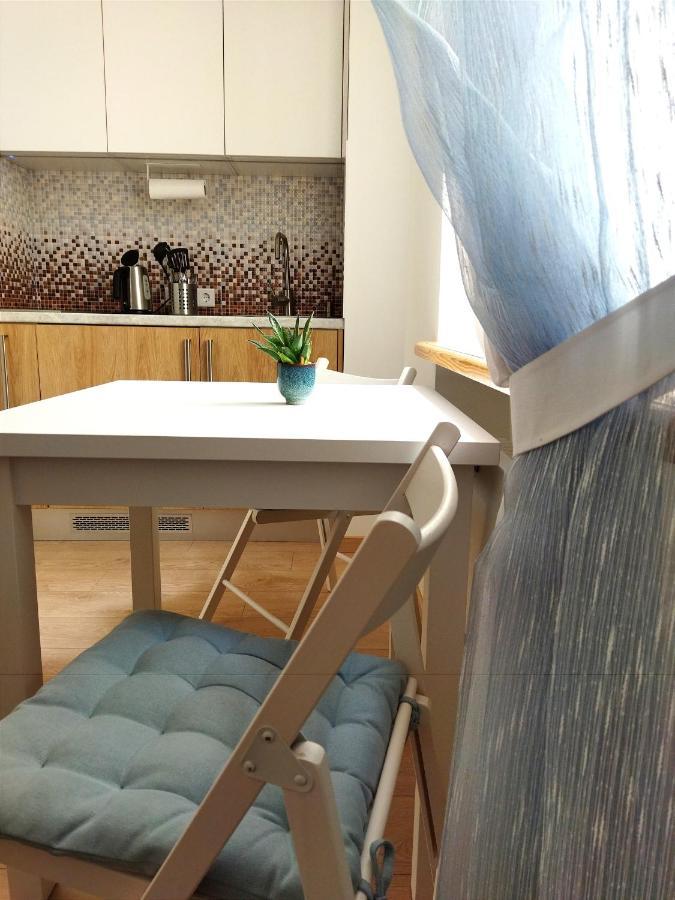 Appartement Neat And Cosy à Riga Extérieur photo